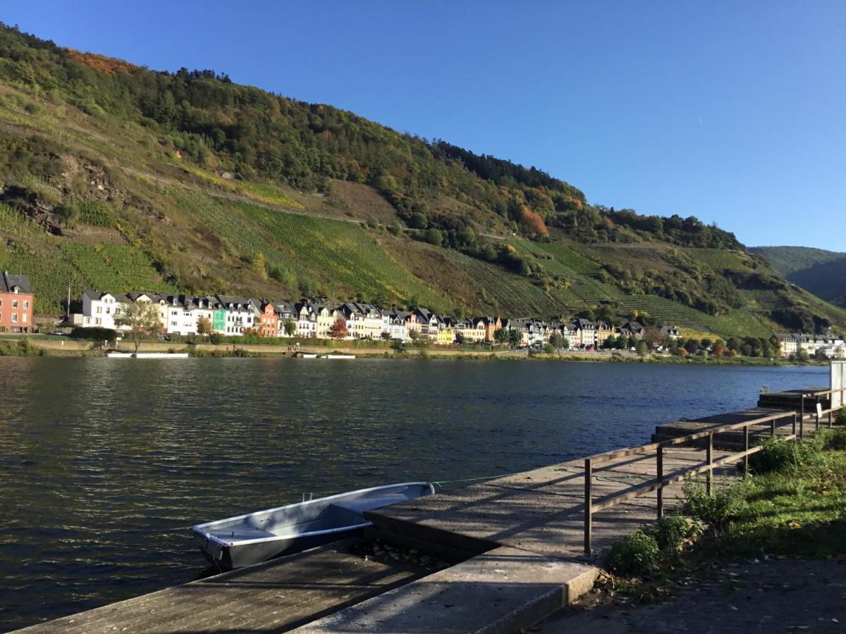 Mosel-Appartements Nehren Zell an der Mosel Bagian luar foto