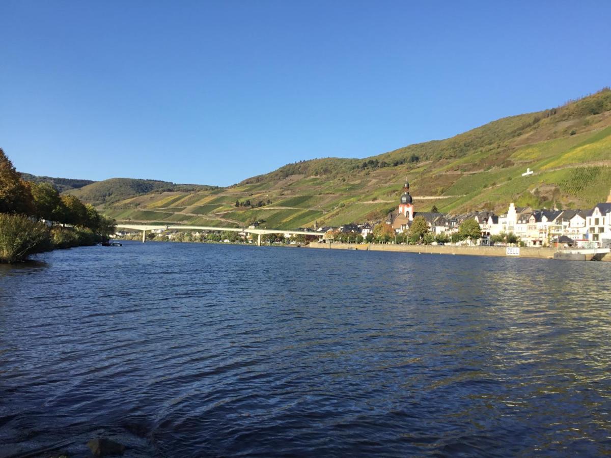 Mosel-Appartements Nehren Zell an der Mosel Bagian luar foto