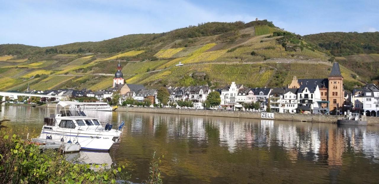 Mosel-Appartements Nehren Zell an der Mosel Bagian luar foto