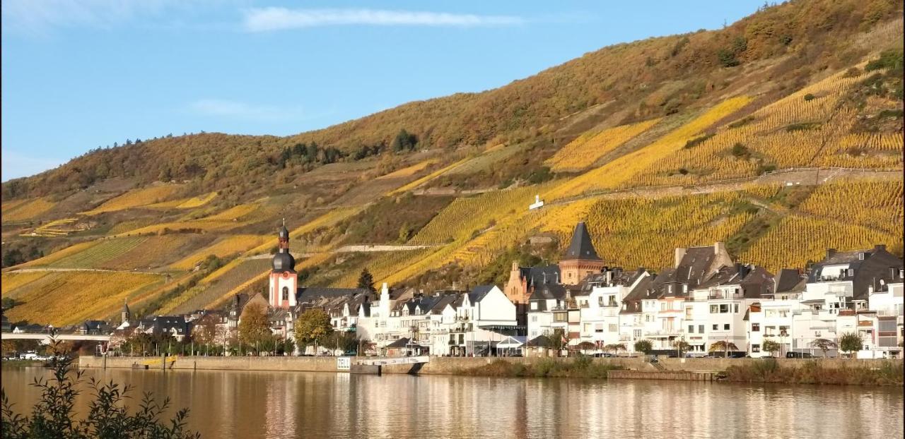 Mosel-Appartements Nehren Zell an der Mosel Bagian luar foto