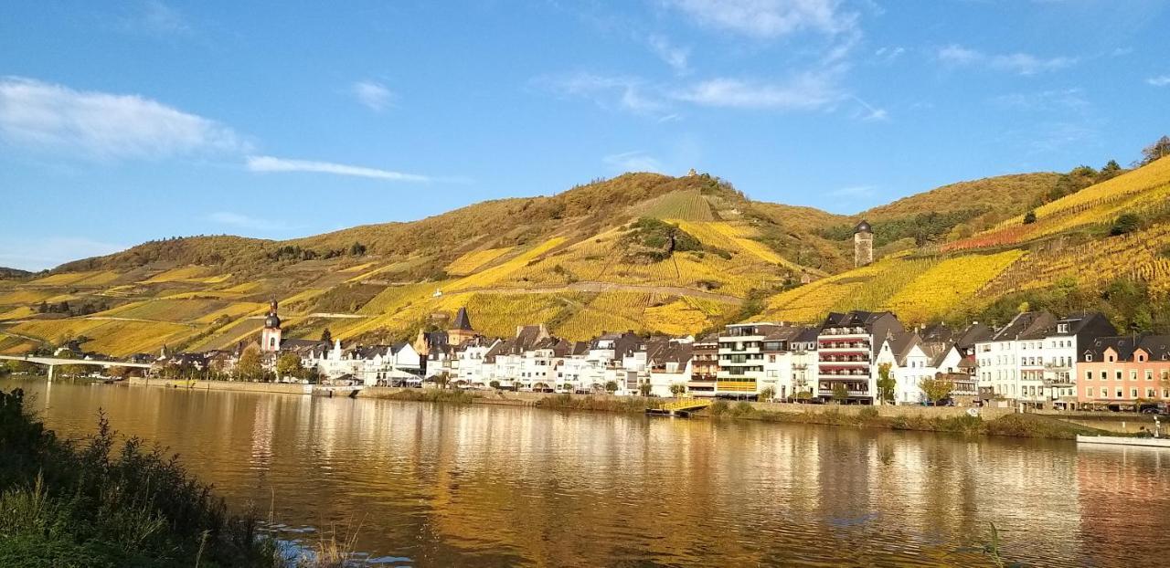 Mosel-Appartements Nehren Zell an der Mosel Bagian luar foto
